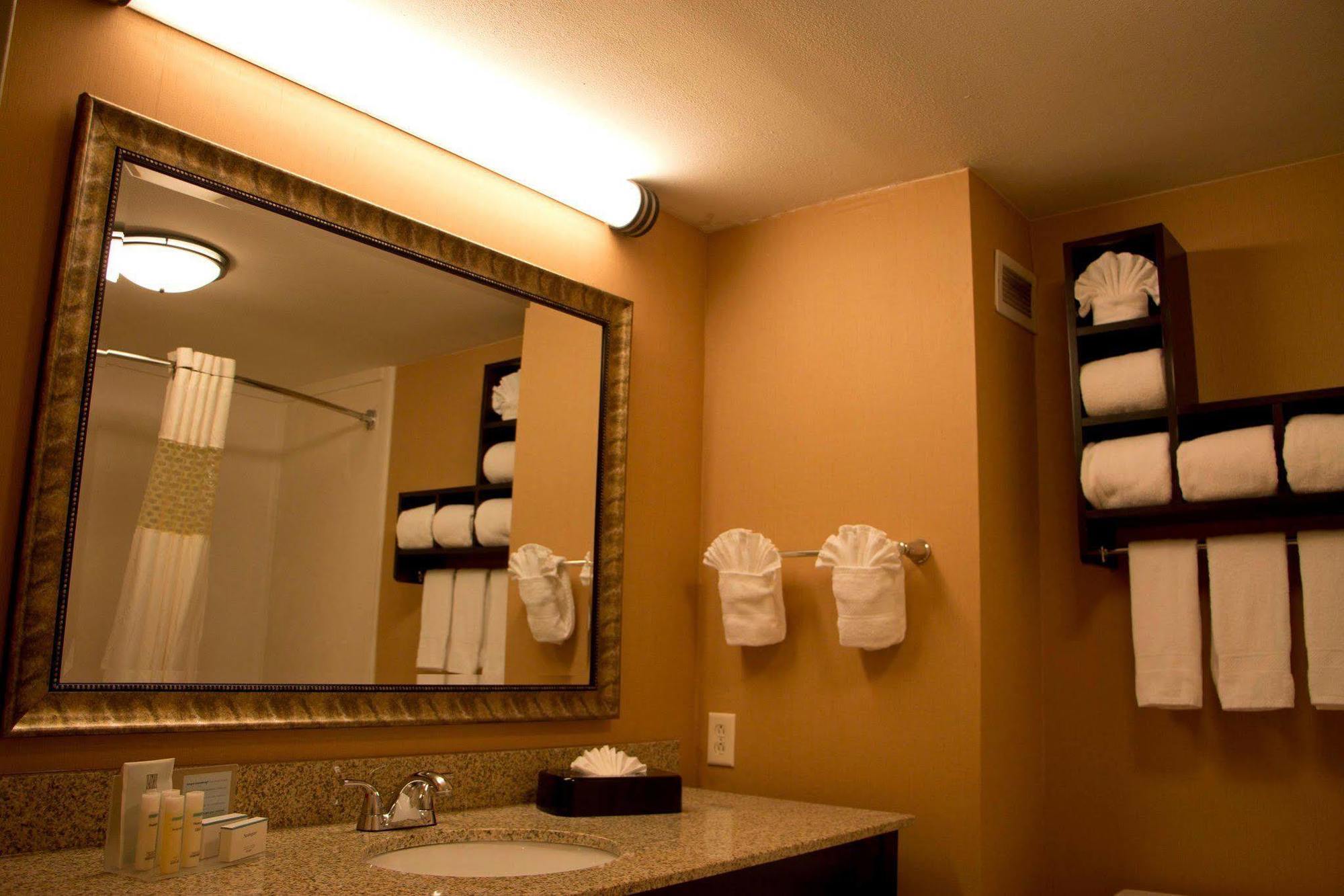 Hampton Inn Marshall Εξωτερικό φωτογραφία